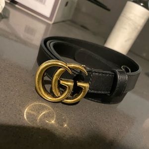 Gucci double G- calfskin belt
